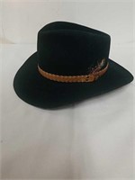 Size 7.25 Outback Dyna felt hat