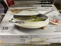 All in one plus 5 quart 5 piece frying pan set