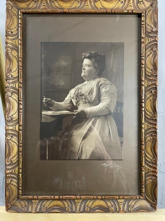Antique Photograph Woman in Arts & Crafts Frame
