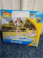 New splash pad 52 x 52 in