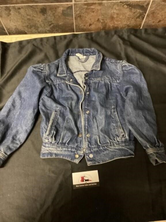 Vintage children’s size 6 jean jacket
