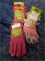 Two pairs of grain pig skin gloves with one pair