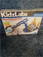 New kids Labs Mega hydraulic arm