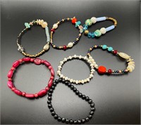 7 Colorful Stretch Bracelets