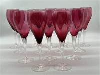 (14) Cranberry Tulip w/ Clear Stem Wine Glasses