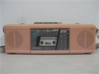 Vtg Soundesign Color Tunes Radio Powers On