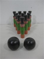 8"x 12"x 5" Vtg Wood Toy Soldiers Bowling Set