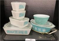 Nice 11pc Baby Blue Pyrex Ovenware, Mixing Bowl.