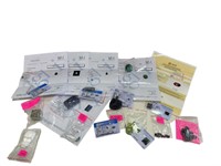 QTY OF ASSORTED LOOSE STONES INCLUDES:
