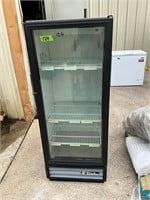 True GDM-12 commercial refrigerator