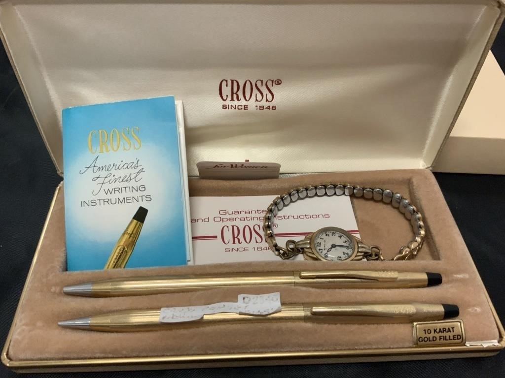 Vintage Watch and cross pen gift set.