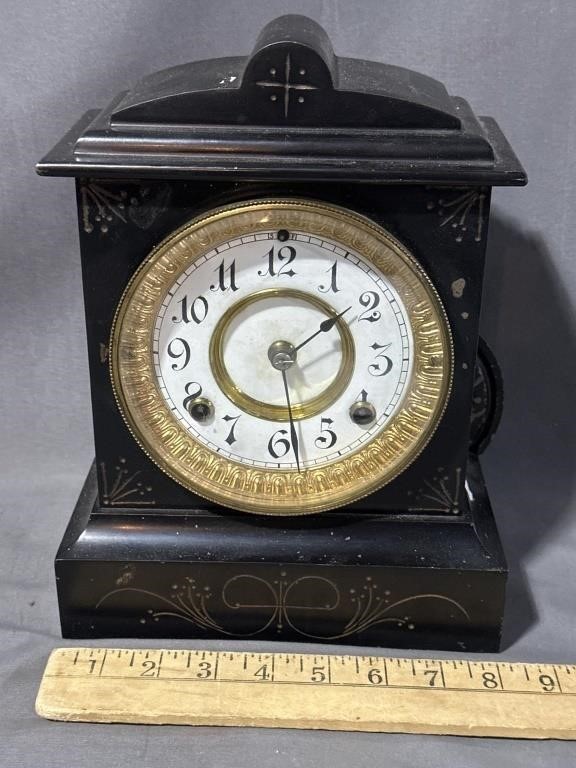 Waterbury, Slate clock