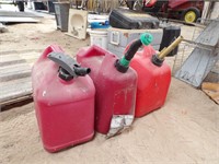 3 5 Gallon Gas Containers