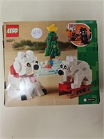 Lego polar bears