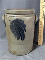 Double handled 3 gallon stoneware crock with