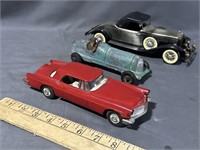 Vintage toy cars, including Hubley
