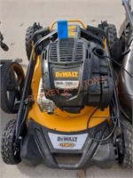 DeWalt RWD 22" 163cc Gas Push Mower