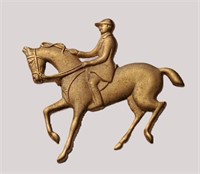 UNIQUE VINTAGE DETAILED GOLD HORSE & RIDER BROOCH