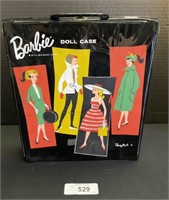 Vintage Barbie Case w/ Barbie & Accessories.