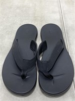 Bench Women’s Flip Flops Size 9