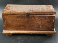 Miniature hope chest, 7.25" tall