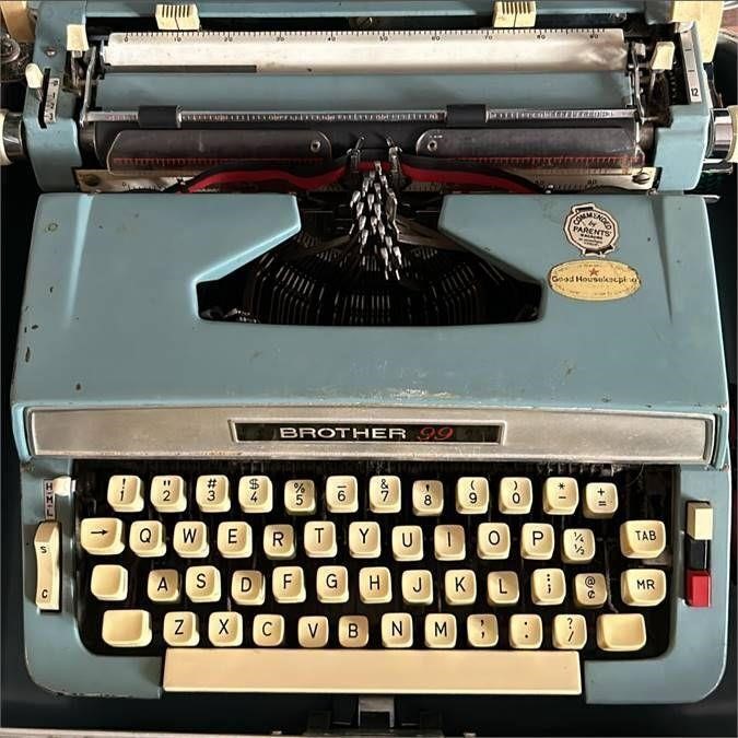 1960 vintage Brother typewriter