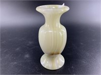 Onyx bud vase 4 3/4"
