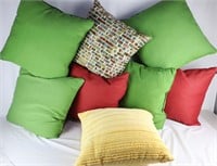 8pc Set of Decorative Couch Pillows Like New