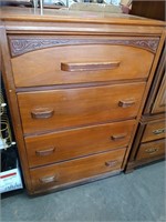 Wood 4 drawer chest 48 x 13 x 32