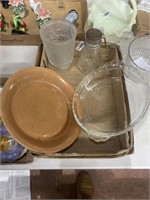 4 pc kitchenware pie dishes n more