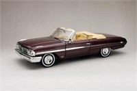 "Ford Galaxie 500 XL 1964" - Scale: 1:18