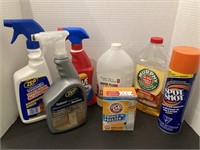 Lot of Assorted Floor Cleaning Supplies