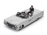 Lincoln Continental MKIII 1958 - Scale: 1:18