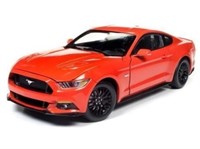 Mustang GT 2016 - Scale: 1:18