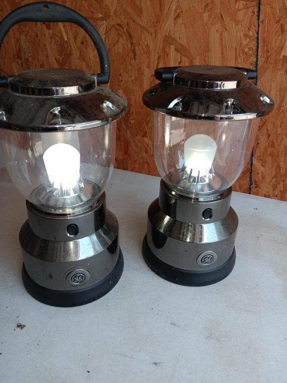 Pair of GE camping lanterns work battery