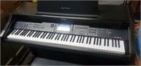 TECHNICS SK-PR603 DIGITAL ENSEMBLE PIANO WITH
