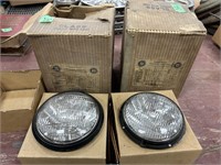 (2) Cases (4 Sealed Headlamps) 1930'S Style Ford