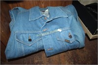 JEAN JACKET - LARGE