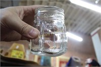 SMALL CANNING JAR W/ GLASS LID