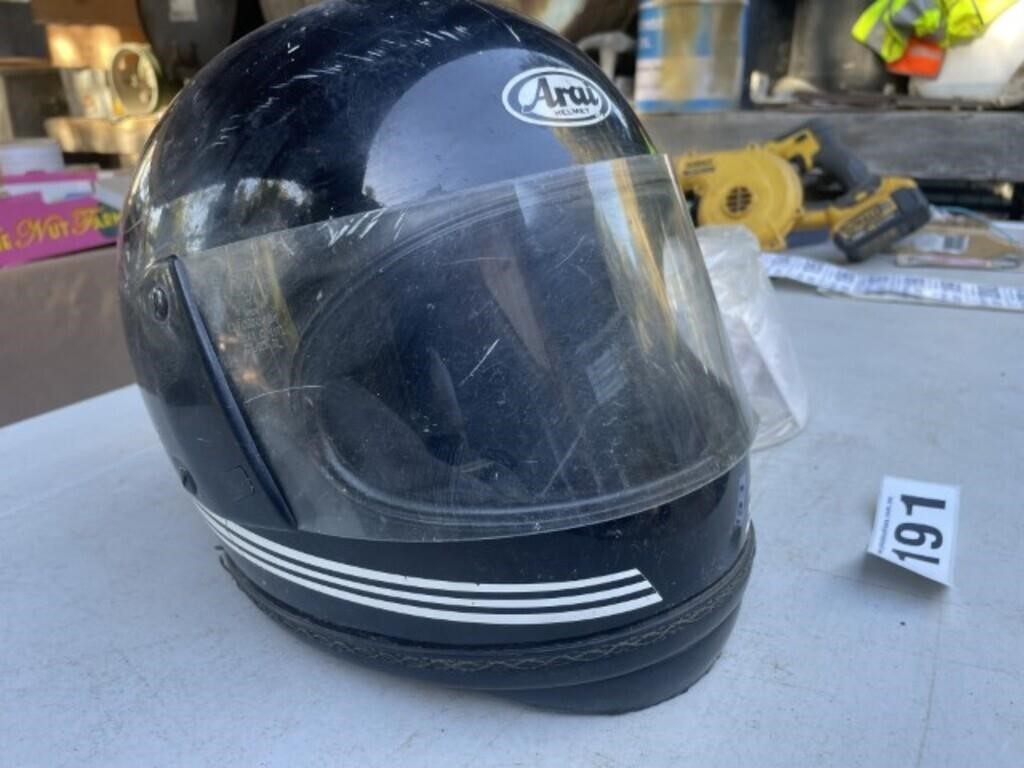ARAI, motorcycle full face helmet. 2 spare visors