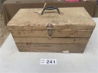 Large metal tool box, 470 x 240 x 240H