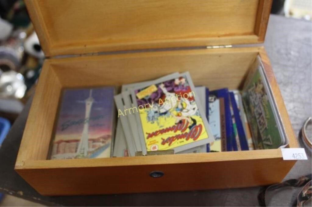 COLLECTOR CARDS IN BOX