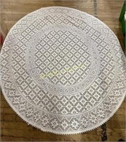 ROUND TABLECLOTH