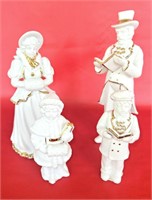 Set of 4 White and Gold Christmas Carolers