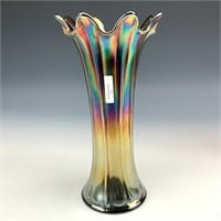 NW Amethyst Thin Rib Mid Size Vase
