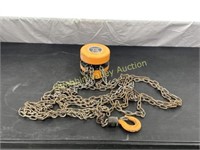 CENTRAL MACHINERY ONE TON CHAIN FALL