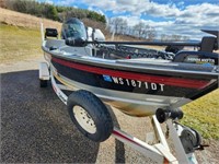 Lund 1775 SE Pro-V Tournament Series Mariner 150,