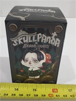 Scull Panda ADAMS FAMILY Pop Mart