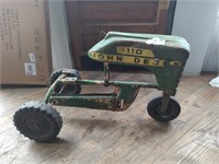 Vintage John Deere 110 pedal tractor