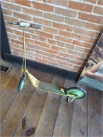 Antique riding scooter
